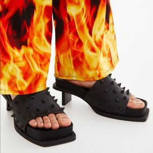 *BRAND NEW W/ TAGS* H&M Cherish Waste Collection Studded Mules